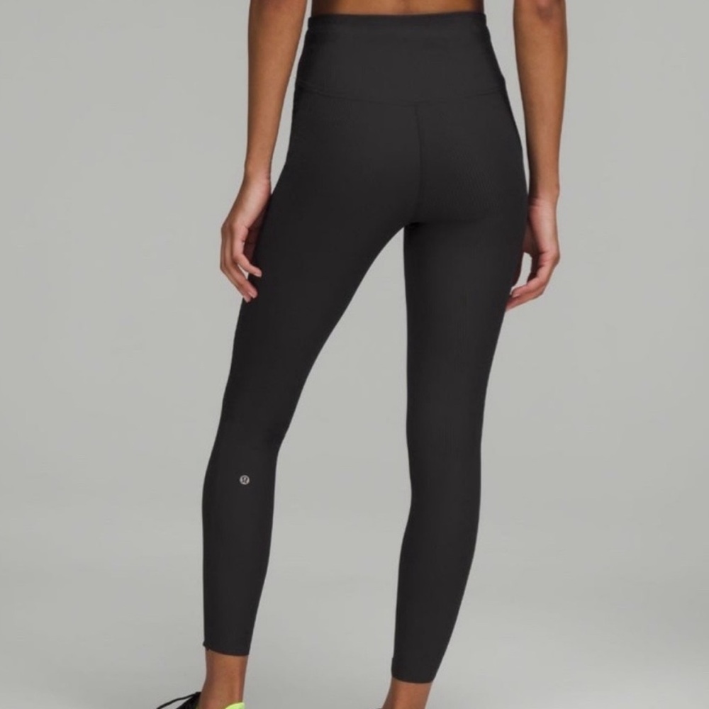 Lululemon Ribbed High-Waist Leggings | Size 6 | Black | Excellent Condition